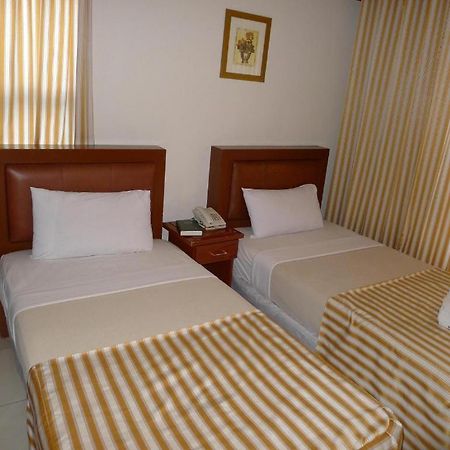 Hotel Cosmopolitan Baguio City Dış mekan fotoğraf