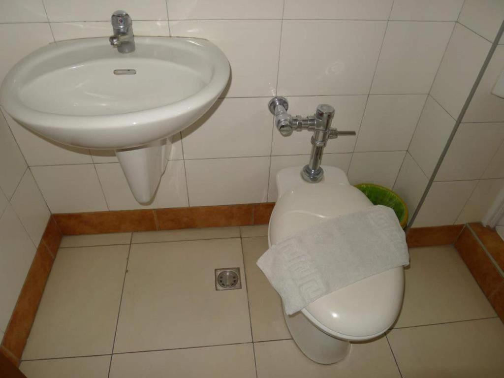 Hotel Cosmopolitan Baguio City Dış mekan fotoğraf